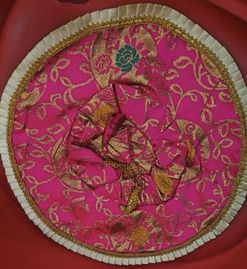 Big size chunri for Devi
